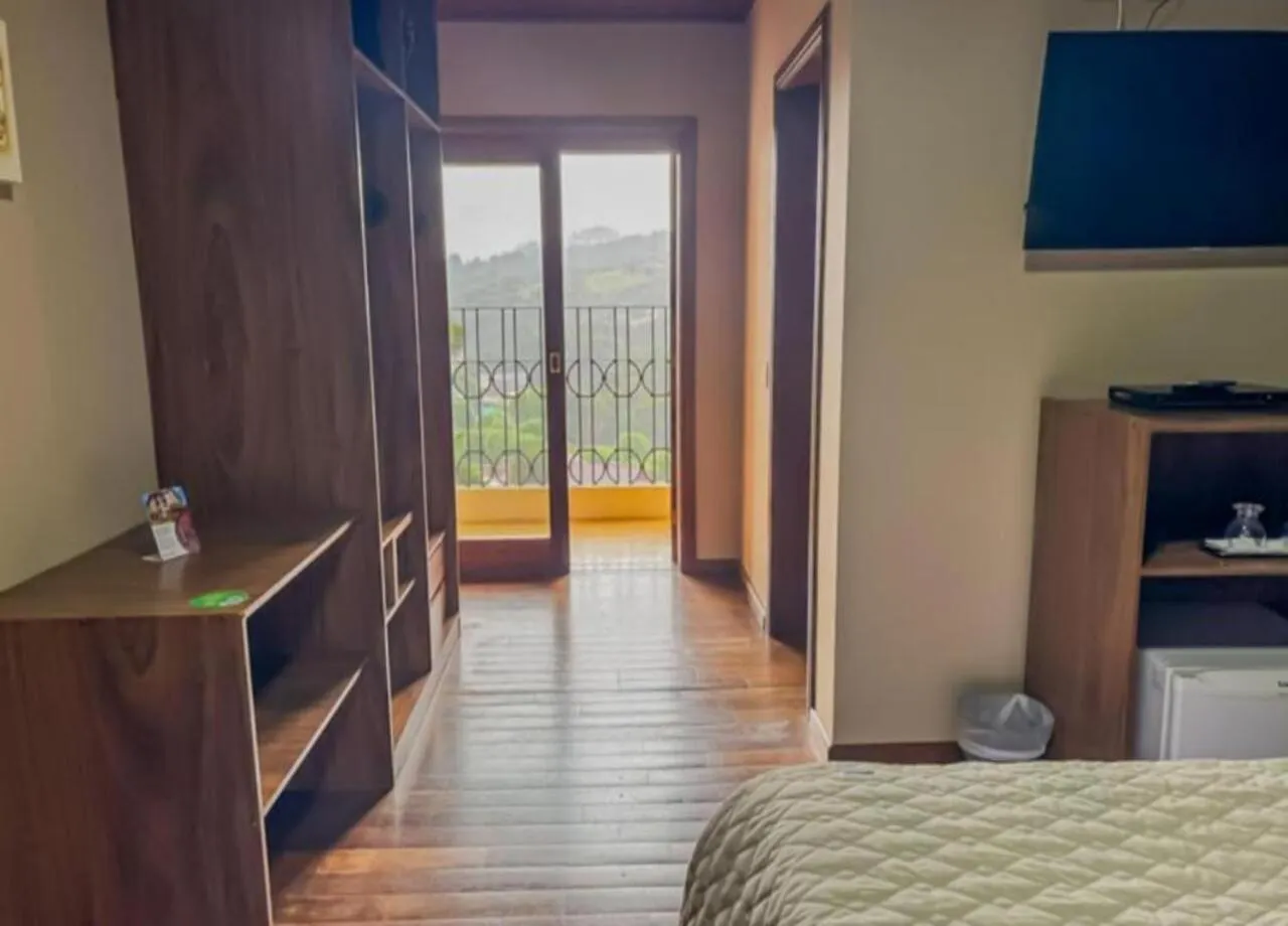 Pousada Victoria Villa By Nacional Inn - A 800 Metros Da Vila Capivari Campos do Jordao