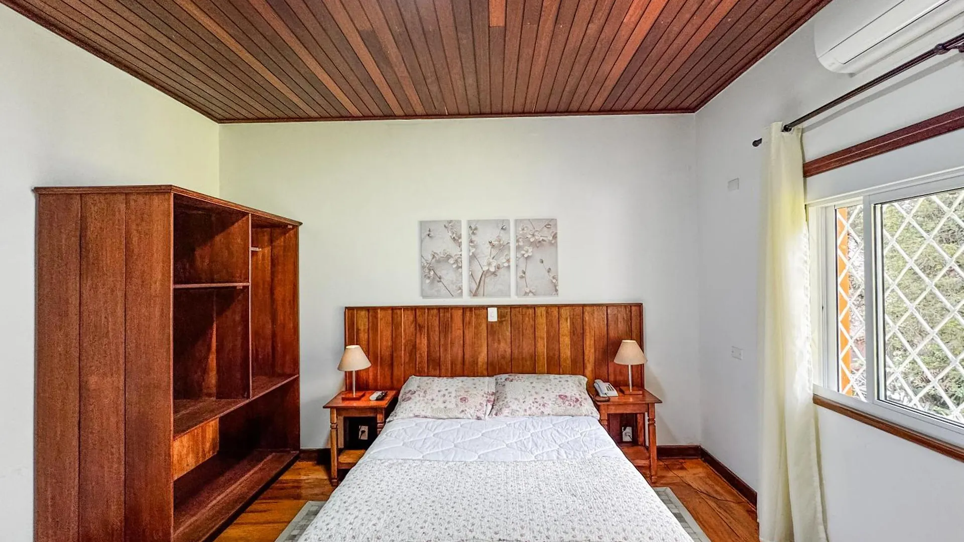 Pousada Victoria Villa By Nacional Inn - A 800 Metros Da Vila Capivari Campos do Jordão