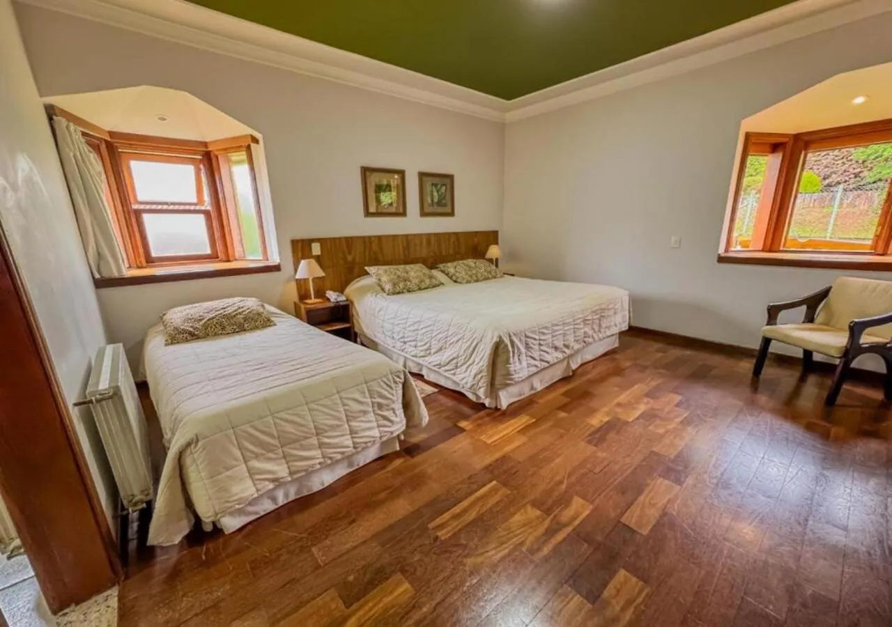 Pousada Victoria Villa By Nacional Inn - A 800 Metros Da Vila Capivari Campos do Jordão