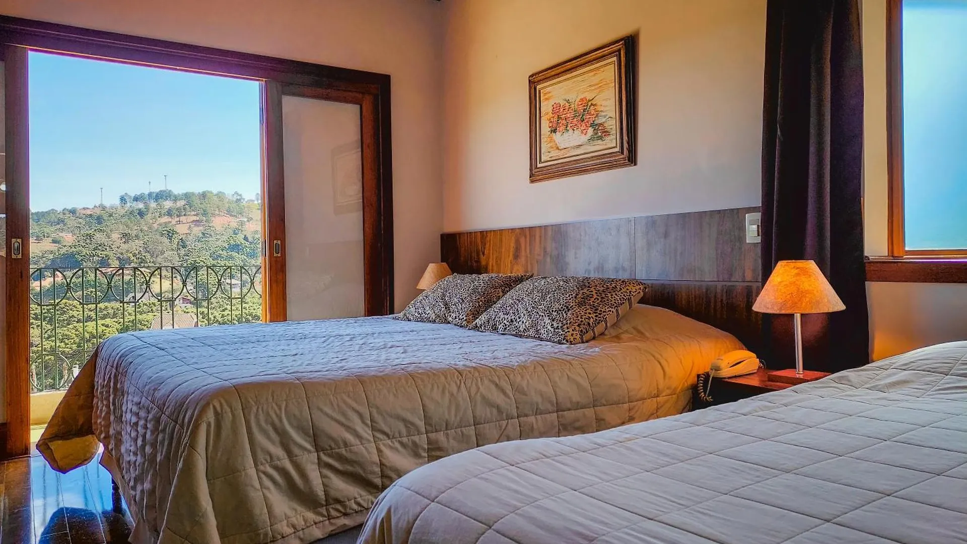Pousada Victoria Villa By Nacional Inn - A 800 Metros Da Vila Capivari Campos do Jordao