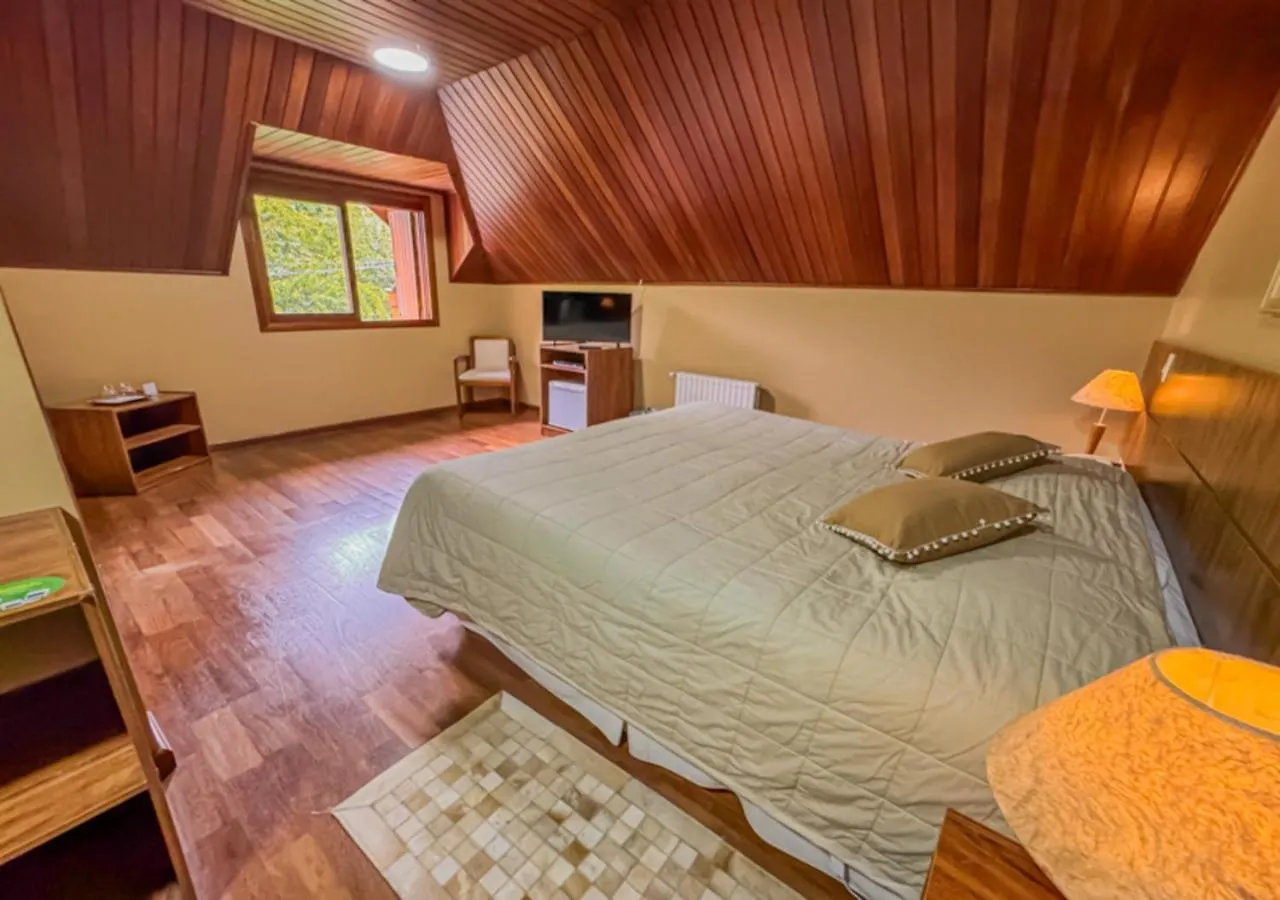 Pousada Victoria Villa By Nacional Inn - A 800 Metros Da Vila Capivari Campos do Jordao