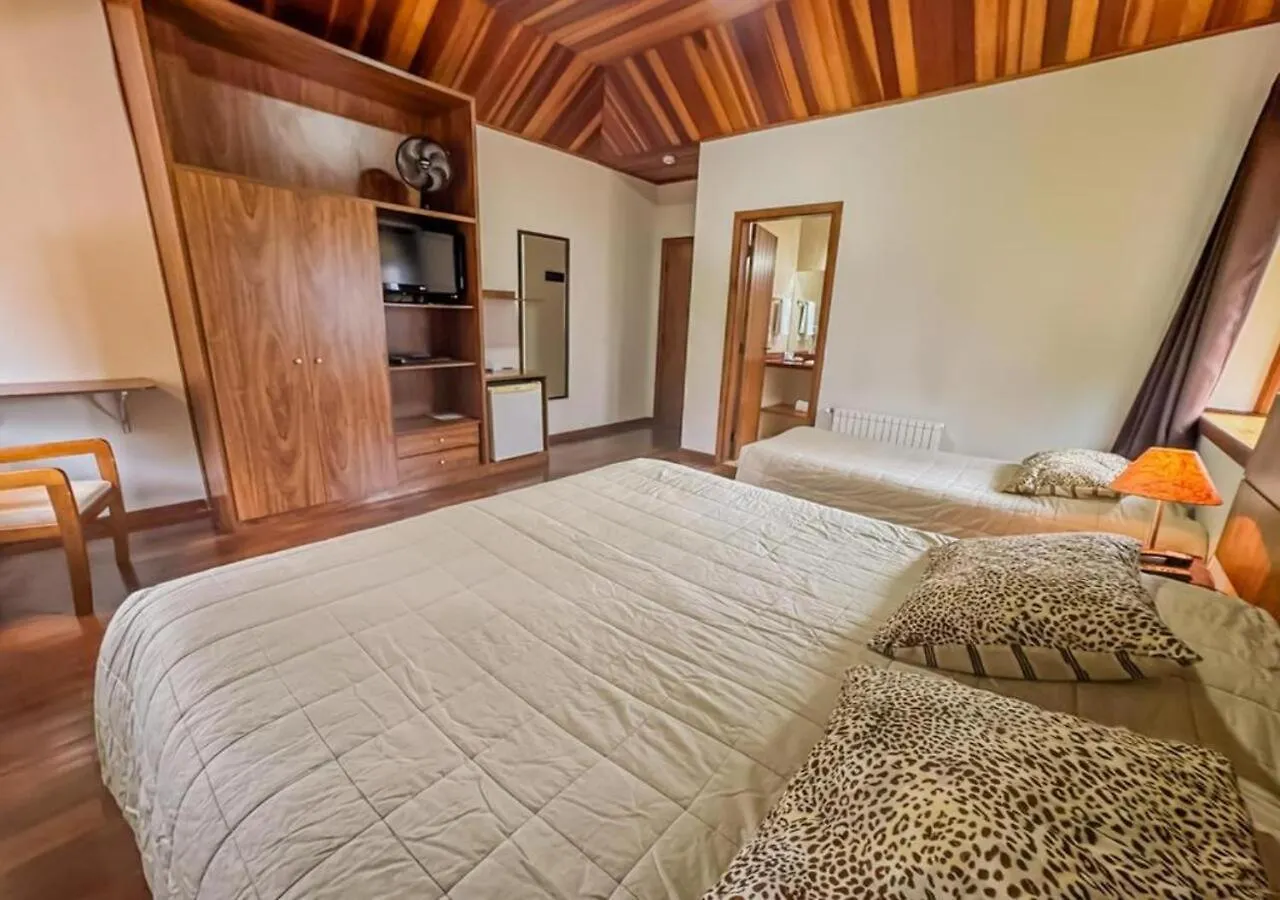 Pousada Victoria Villa By Nacional Inn - A 800 Metros Da Vila Capivari Campos do Jordao